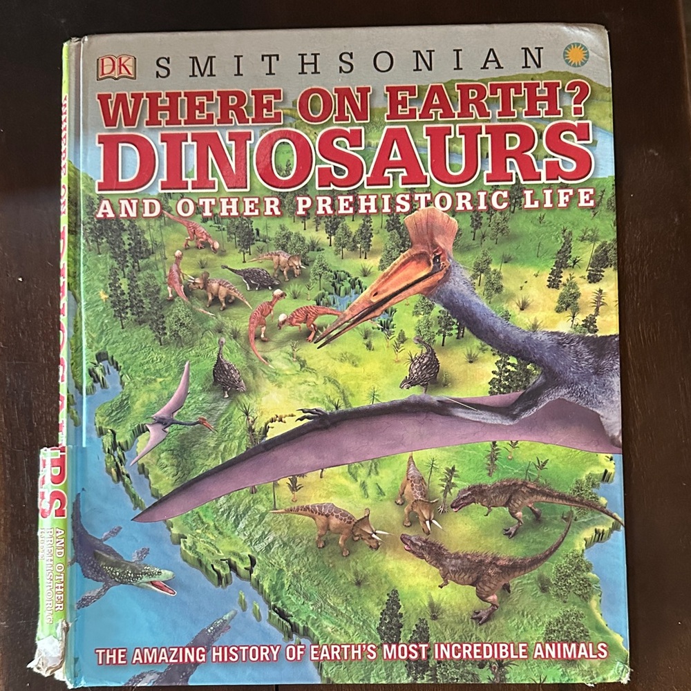 Smithsonian dinosaur book